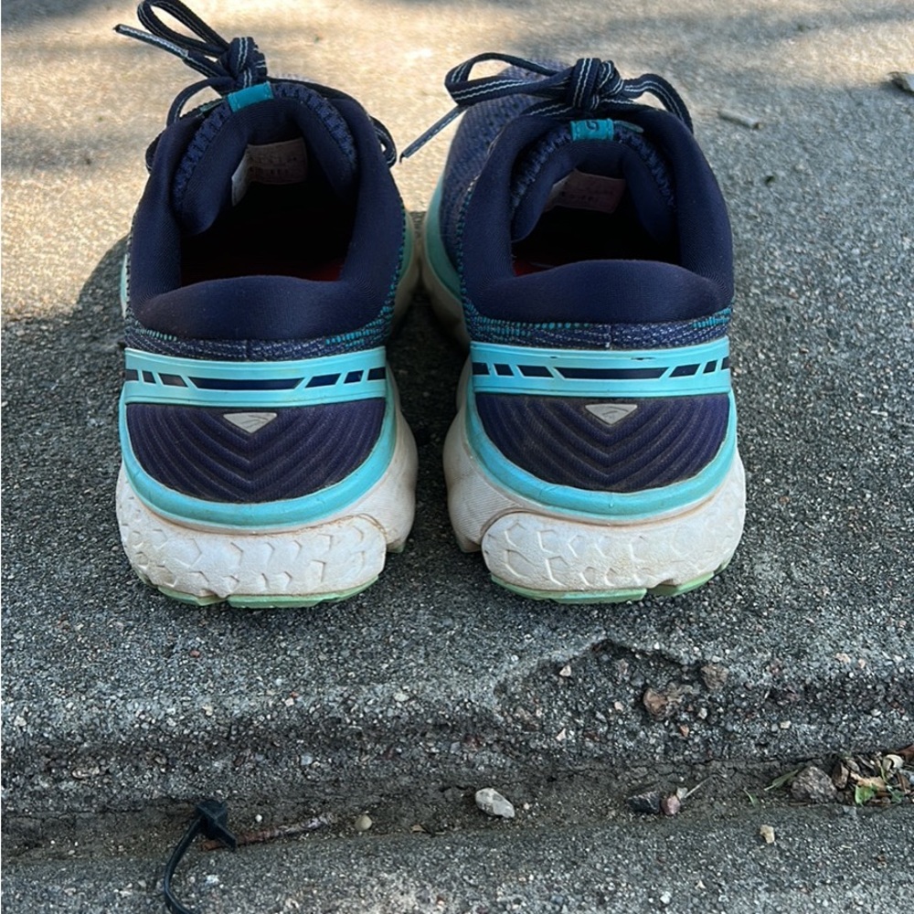 Brooks Ghost 11 Running Shoes